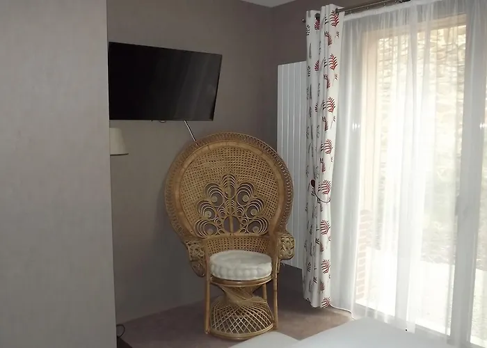 La Cocotte Gourmande Hotel Carantilly